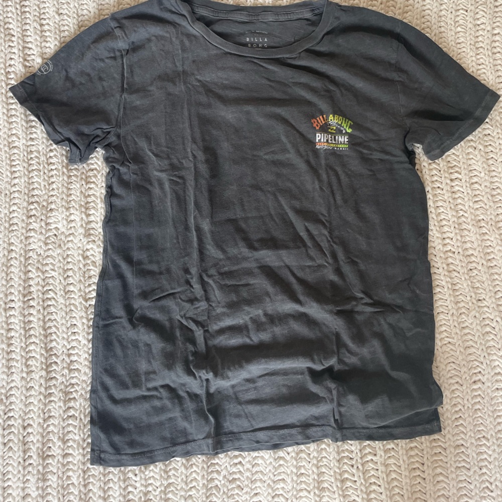 Billabong tshirt